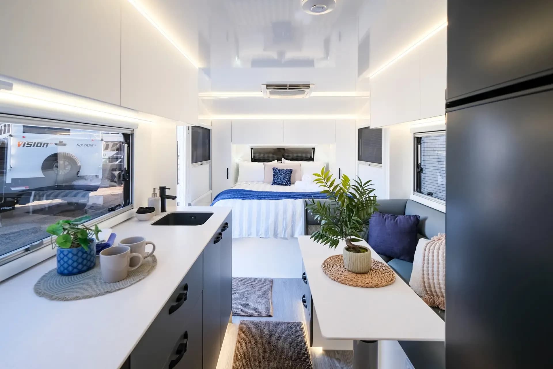 Galley, bed and dinette