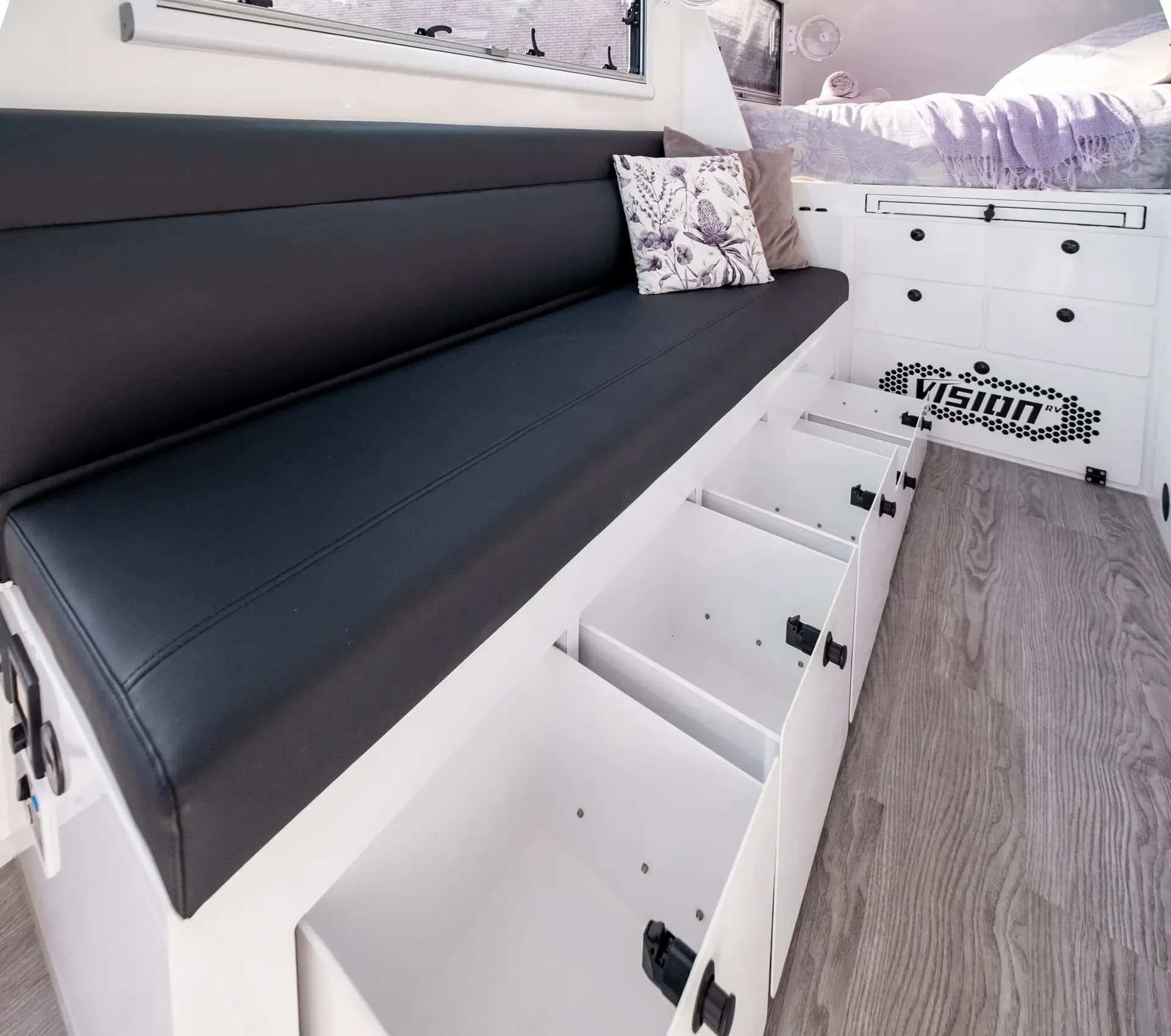 Lounge & under-seat storage