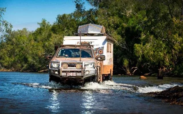 Tony R. with their van on the Nirvana 16 · VIC High Country